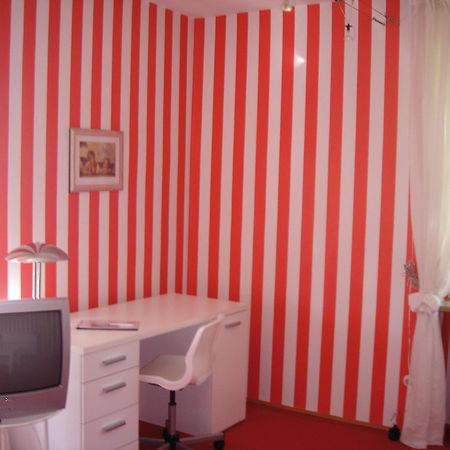 Hotel B&B Bredl in der Villa Ballestrem Straubing Eksteriør billede